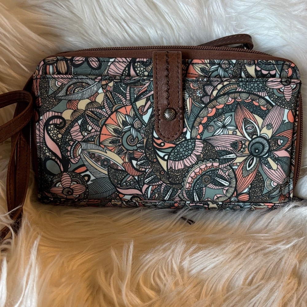 EUC Sakroots Floral Wristlet